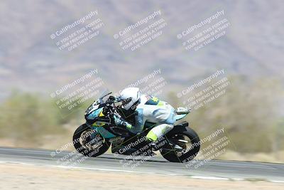 media/Apr-20-2025-CVMA (Sun) [[39090e8767]]/Race 9-Formula LW Twins Shootout/